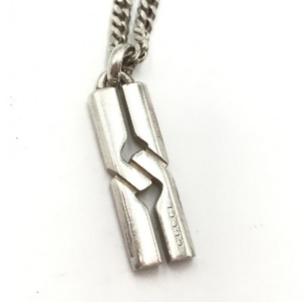 Gucci Necklace w/COA (online)